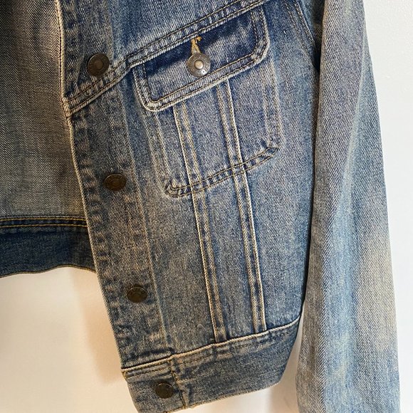 NWOT TNA Cropped Denim Jean Jacket S - Picture 4 of 5